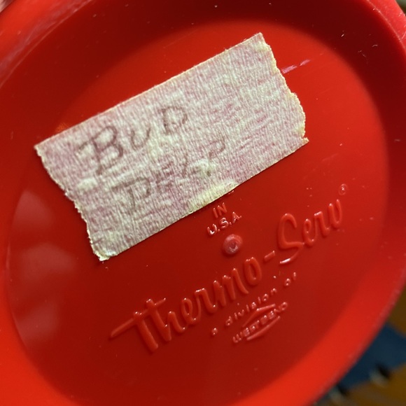 80s BudMan plastic ThermoServe mug. 16oz. - Picture 9 of 9